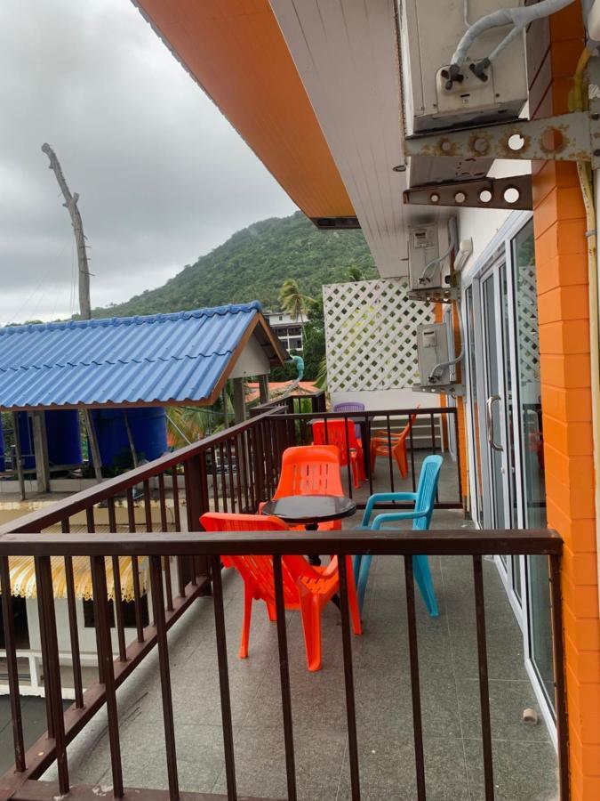 Revolution Koh Tao Hostel Exterior photo